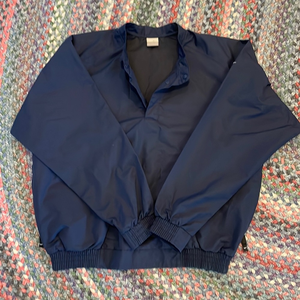Nike Men’s Long Sleeve Rain/Wind Shirt, Size M